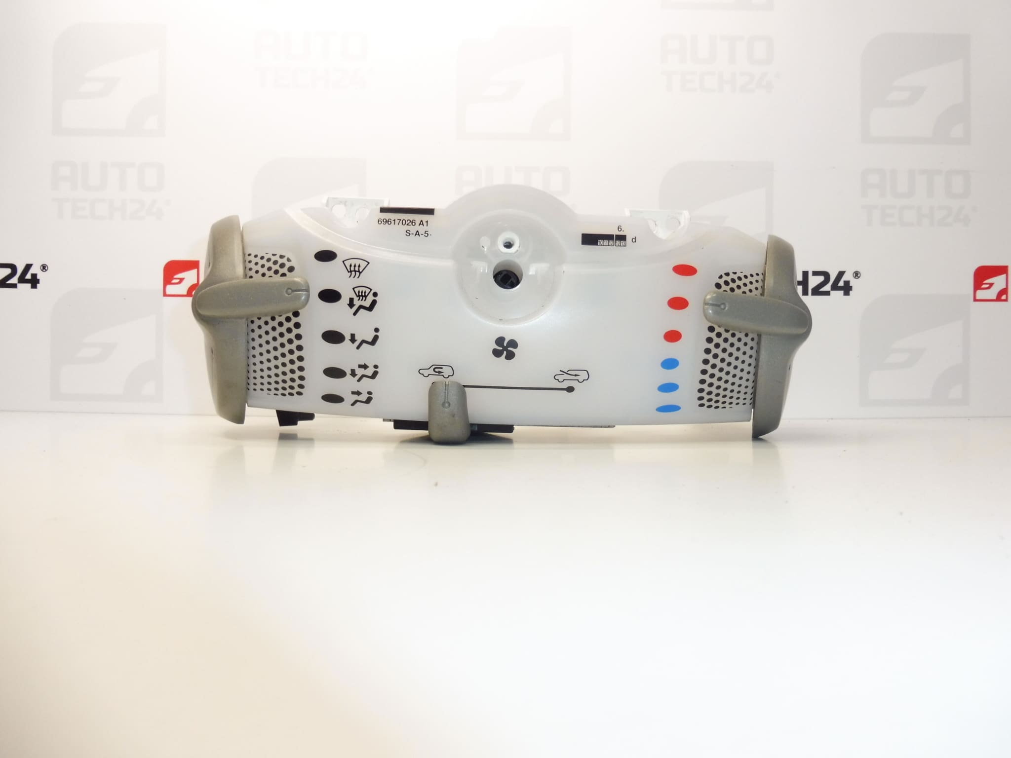 Climate Control Switch Citroën Peugeot 55900-0H040 55900-0H020