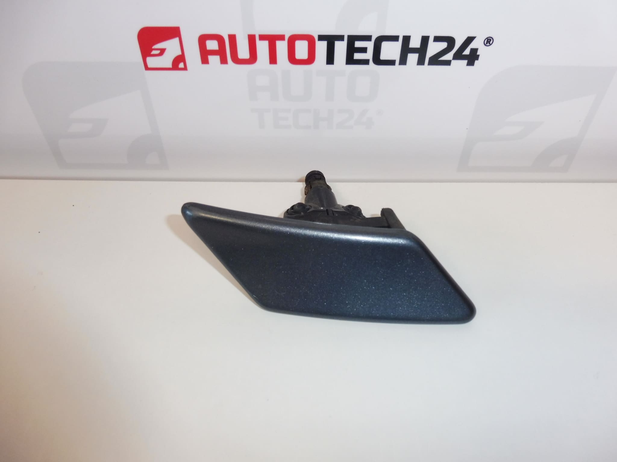 Washer Nozzle and Cover for Right Front Headlight Peugeot 307 6438H3 6438H1